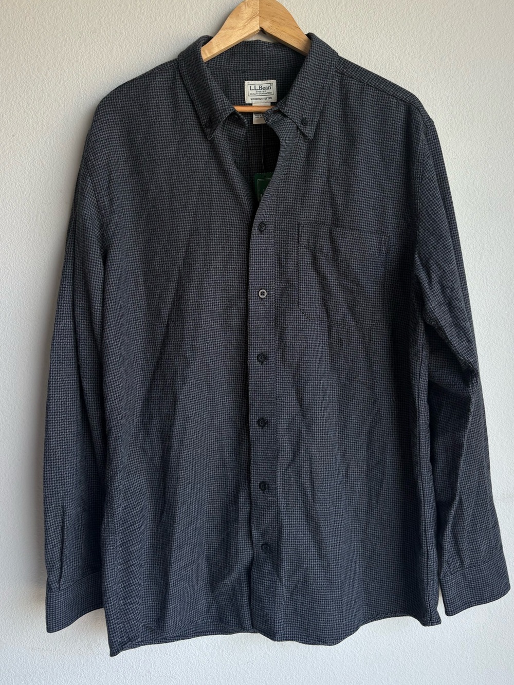 L.L. Bean Men’s Dark Gray Micro-Check Button-Down Shirt - Picture 2 of 4